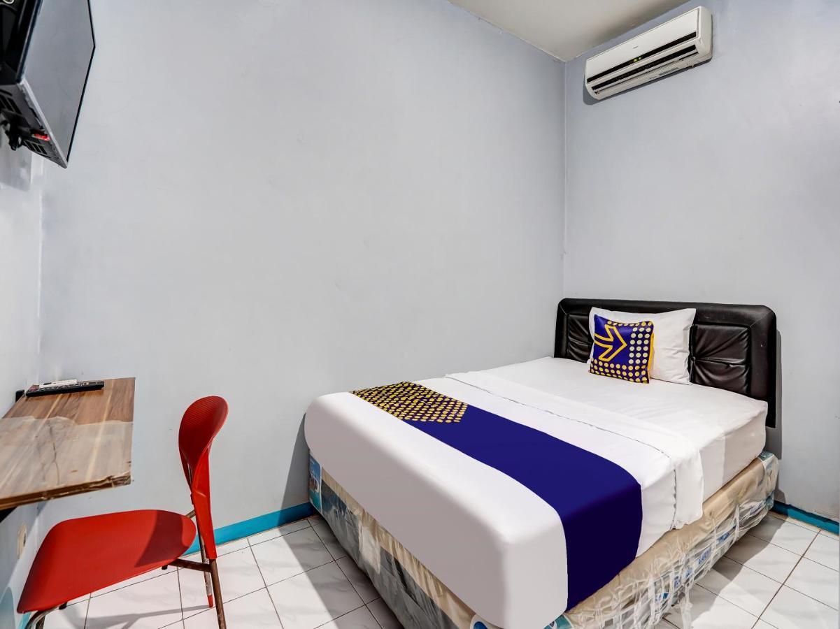 Hotel Spot On 90147 Gosepa Ambengan Plaza Surabaja Zewnętrze zdjęcie