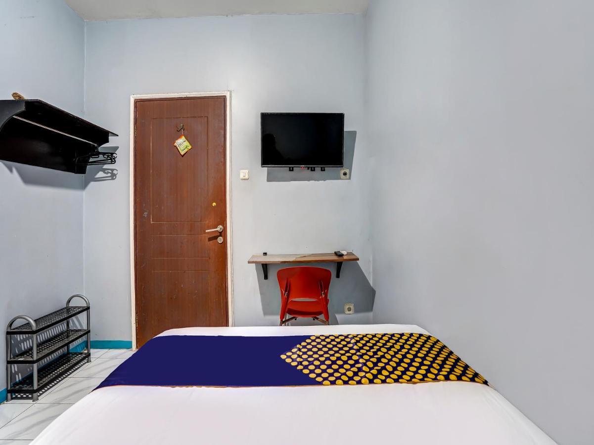 Hotel Spot On 90147 Gosepa Ambengan Plaza Surabaja Zewnętrze zdjęcie