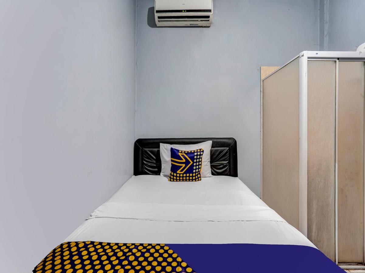 Hotel Spot On 90147 Gosepa Ambengan Plaza Surabaja Zewnętrze zdjęcie