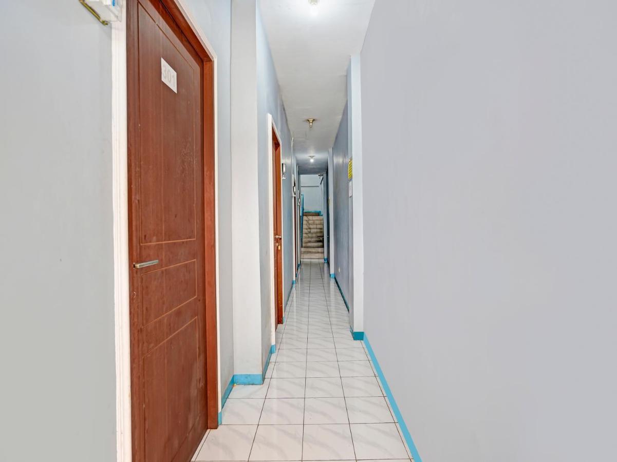 Hotel Spot On 90147 Gosepa Ambengan Plaza Surabaja Zewnętrze zdjęcie