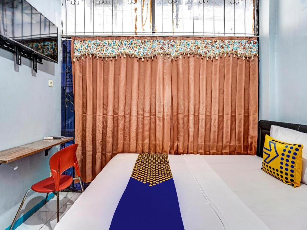 Hotel Spot On 90147 Gosepa Ambengan Plaza Surabaja Zewnętrze zdjęcie